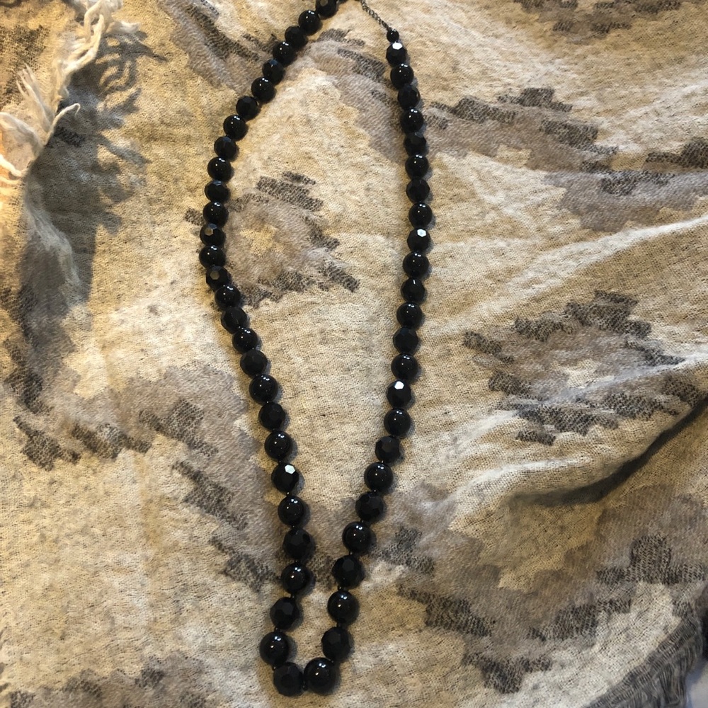 Glass bead necklace